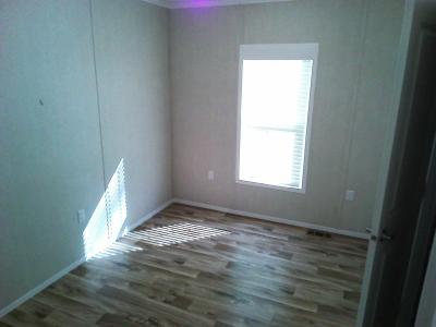 Photo 2 of 22 of home located at 3265 Us Hwy 78 Leeds, AL 35094