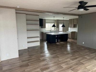 Photo 2 of 10 of home located at 401 W Interstate 10 Seguin, TX 78155