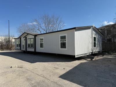 Mobile Home at 401 W Interstate 10 Seguin, TX 78155