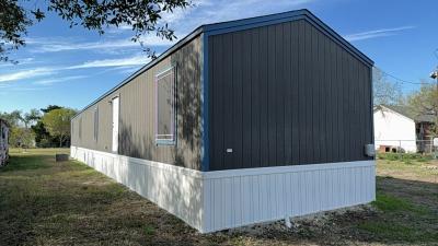 Photo 2 of 21 of home located at 316 Simmons Avenue Agua Dulce, TX 78330