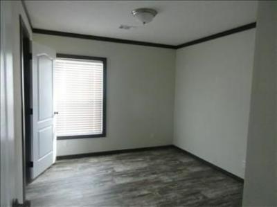 Photo 2 of 16 of home located at 31888 Alabama 75 Oneonta, AL 35121