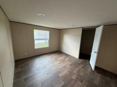 Photo 3 of 16 of home located at 859 Scooter Ave Harrodsburg, KY 40330