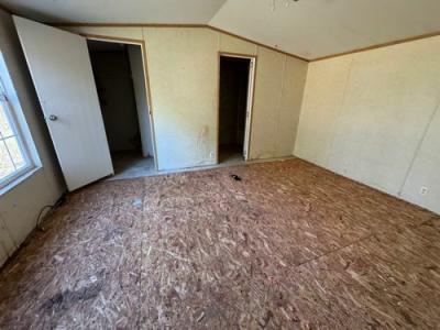 Mobile Home at 680 County Road 267 Niota, TN 37826