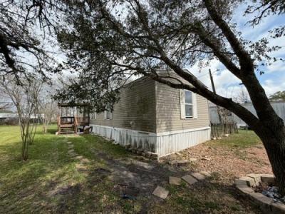 Mobile Home at 53 Prairie Street Vanderbilt, TX 77991