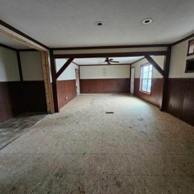 Photo 2 of 15 of home located at 16120 Us Route 60 Milton, WV 25541