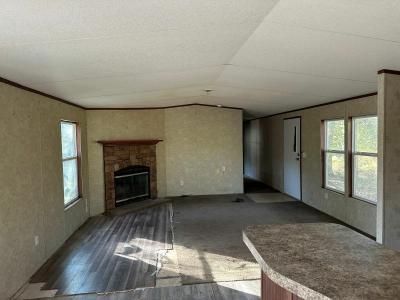 Photo 4 of 5 of home located at 98016 N 3745 Rd Okemah, OK 74859