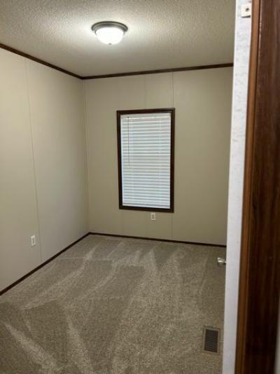 Mobile Home at 1505 Oak Hill Rd Bolivar, TN 38008