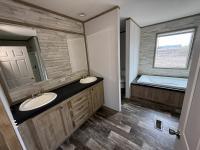 2019 BREEZE 2.5 38SSP28764BH19 Manufactured Home