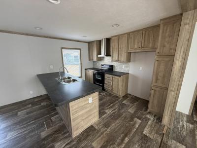 Photo 5 of 27 of home located at 12800 Applewhite Rd Lot 75 San Antonio, TX 78224