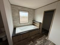 2019 BREEZE 2.5 38SSP28764BH19 Manufactured Home