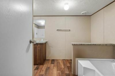 Photo 5 of 16 of home located at 1306 Craig Ave El Dorado, AR 71730