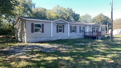 Mobile Home at 1207 SW 6th St Fairfield, IL 62837
