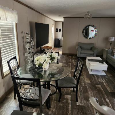 Photo 5 of 6 of home located at 10014 White Oak St Laurel, DE 19956