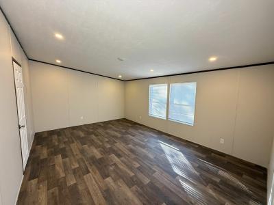 Photo 5 of 14 of home located at 19271 Amy Ln Porter, TX 77365