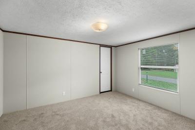 Photo 5 of 22 of home located at 308 Mill Rd Wartburg, TN 37887