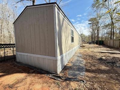 Photo 4 of 13 of home located at 261 Hunters Gln Livingston, TX 77351