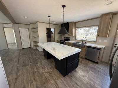 Photo 3 of 27 of home located at 1999 N Ih-35 New Braunfels, TX 78130