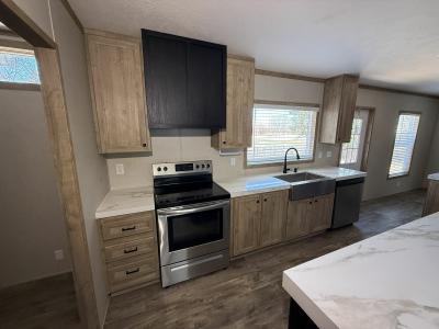 Photo 4 of 27 of home located at 1999 N Ih-35 New Braunfels, TX 78130