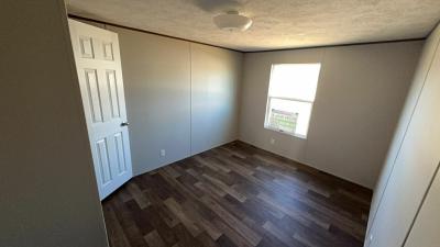 Photo 5 of 15 of home located at 16071 Old Greensboro Road Moundville, AL 35474