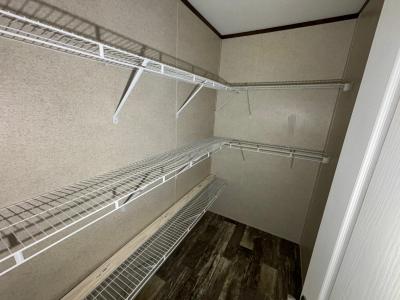 Photo 5 of 19 of home located at 66 Regina Dr Taylor, TX 76574