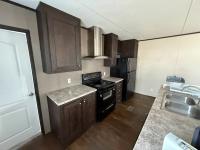 2018 BREEZE 31SSP16723AH18 Manufactured Home