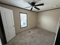 2018 BREEZE 31SSP16723AH18 Manufactured Home