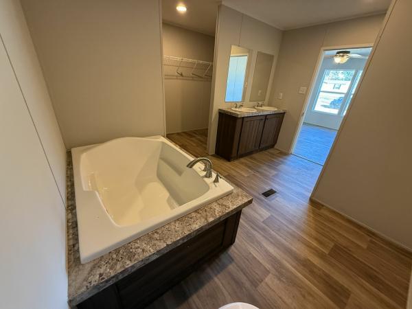 2023 THE EAGLE Mobile Home For Sale