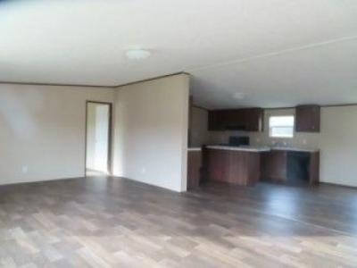 Photo 5 of 12 of home located at 355 7th St Tracy City, TN 37387