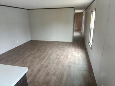 Photo 3 of 16 of home located at 22084 I-10 Vidor, TX 77662