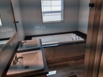 Photo 4 of 12 of home located at 613 Rakestown Rd Ivanhoe, VA 24350