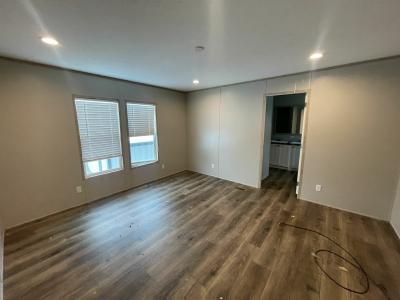 Photo 4 of 13 of home located at 210 Silverbell Dr Maryville, TN 37804