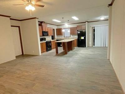Photo 3 of 22 of home located at 1235 Coteau Rd Houma, LA 70364