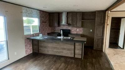 Photo 3 of 12 of home located at 914 Il 15 Sims, IL 62886