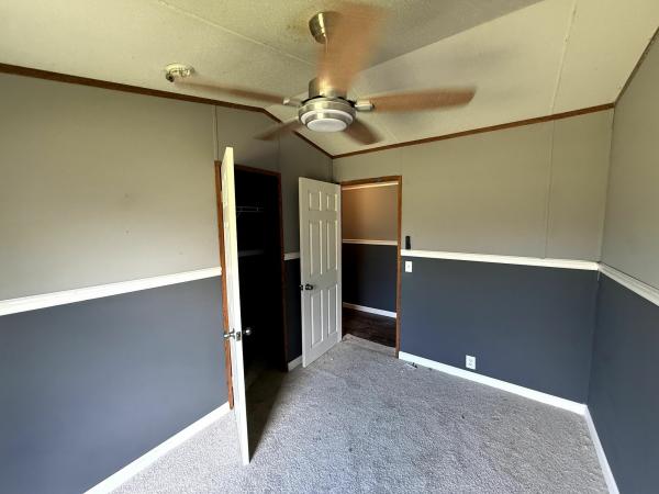 2011 31QTR1676 Mobile Home For Sale