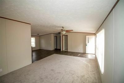 Photo 5 of 18 of home located at 1454 Highway 9 Saline, LA 71070