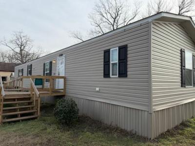 Photo 2 of 16 of home located at 103 Church Rd Calvert, TX 77837