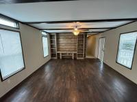 2018 ANNIVERSARY 31ANN16763AH18 Manufactured Home