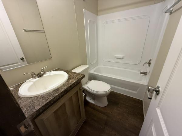 2018 ANNIVERSARY 31ANN16763AH18 Manufactured Home