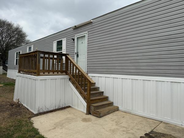 2018 ANNIVERSARY 31ANN16763AH18 Manufactured Home