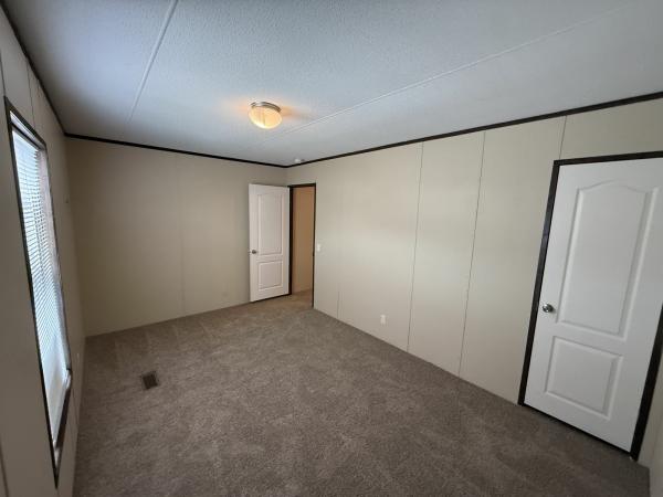 2018 ANNIVERSARY 31ANN16763AH18 Manufactured Home