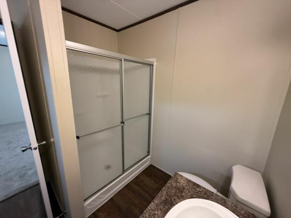 2018 ANNIVERSARY 31ANN16763AH18 Manufactured Home
