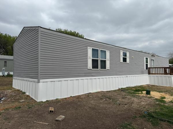2018 ANNIVERSARY 31ANN16763AH18 Manufactured Home