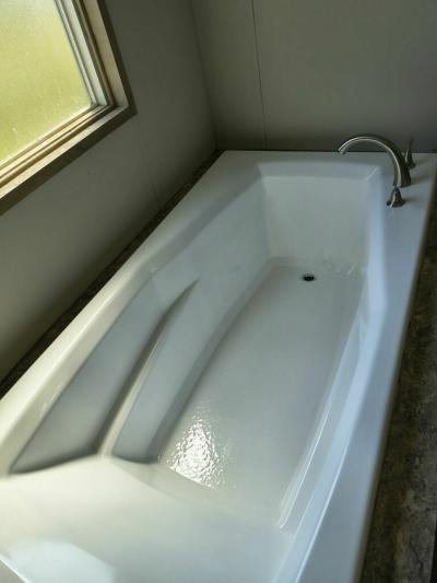 Photo 4 of 17 of home located at 4004 N Highway 252 Lavaca, AR 72941