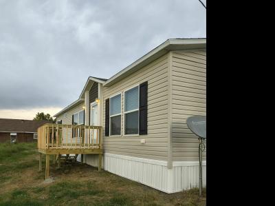 Mobile Home at 4004 N Highway 252 Lavaca, AR 72941