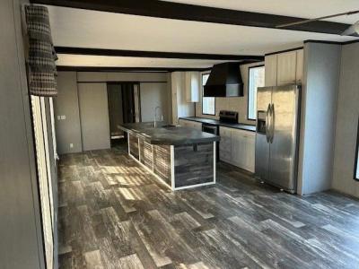 Photo 5 of 13 of home located at 707 County Road 428 Double Springs, AL 35553