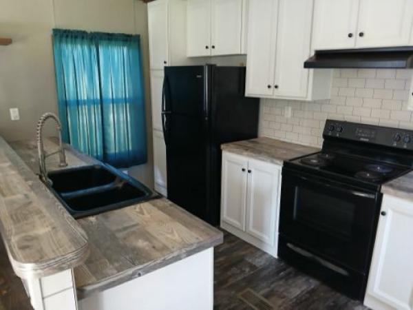 2020 THE WHITE OAK Mobile Home For Sale