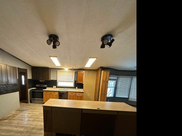 1985 WALDEN Manufactured Home