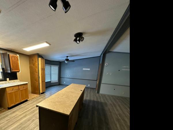 1985 WALDEN Manufactured Home