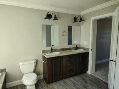 Photo 2 of 18 of home located at 5375 Suncrest Rd Marianna, FL 32448