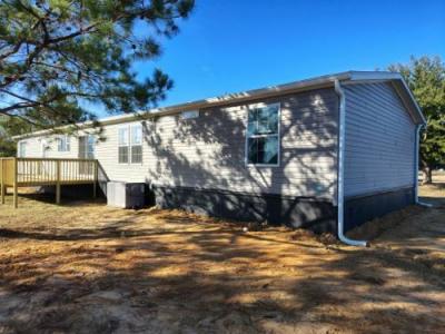 Photo 3 of 18 of home located at 5375 Suncrest Rd Marianna, FL 32448